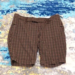 New Old Navy Size 16 Mid- Rise Bermuda Plaid Shorts Plus Size
